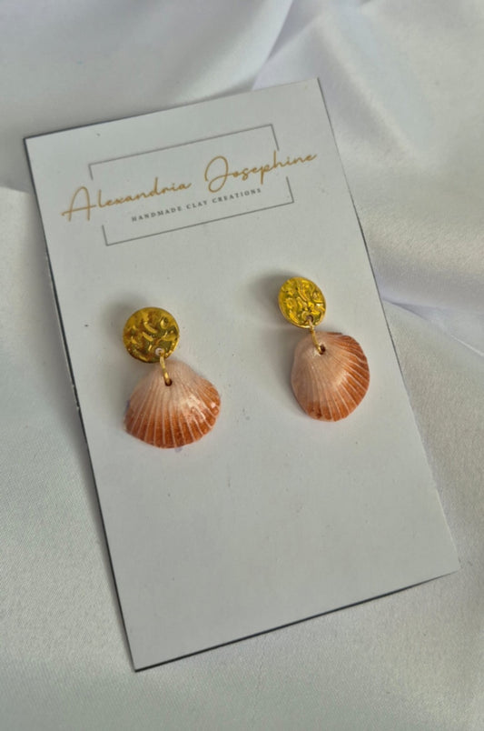 Gold Goin Stud Seashell Earrings