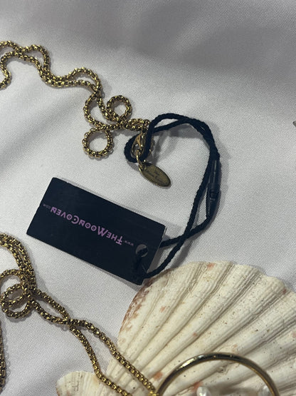 Obsidian Ritual Amulet – Biwa Pearl & Gold Hand Charm