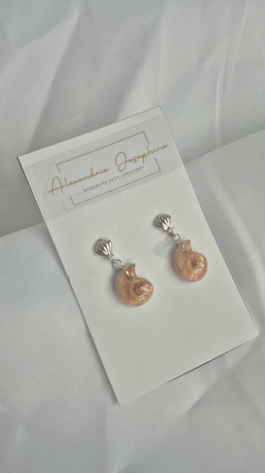 Seashell and Cubic Zirconia Silver Earrings