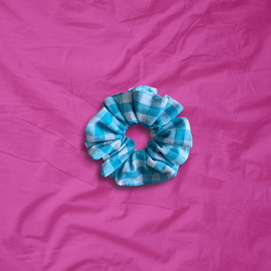 Mini Picnic Scrunchie