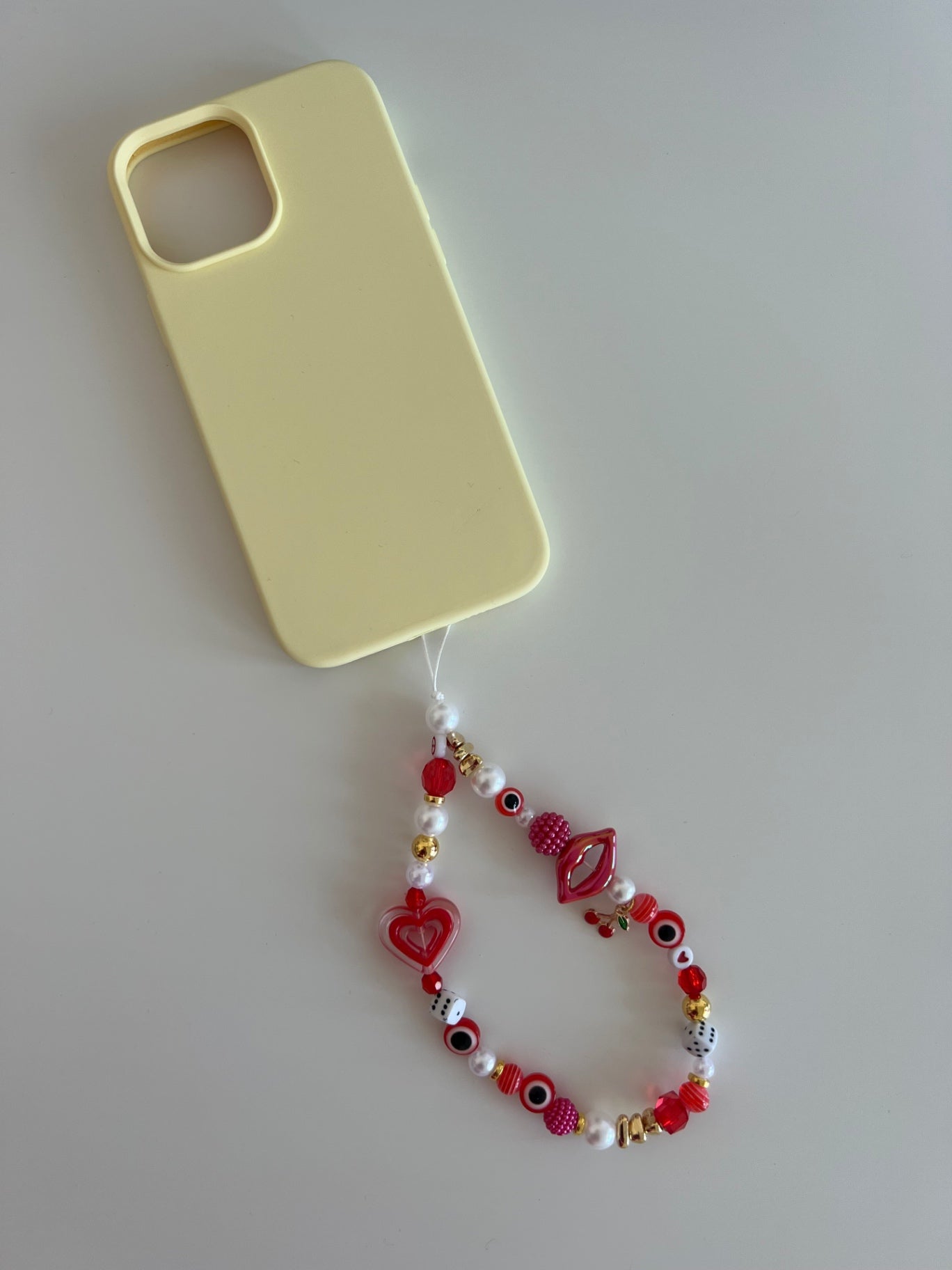 Confidence phone charm - Red (gold) 