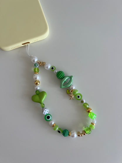 Confidence phone charm - green (gold) 