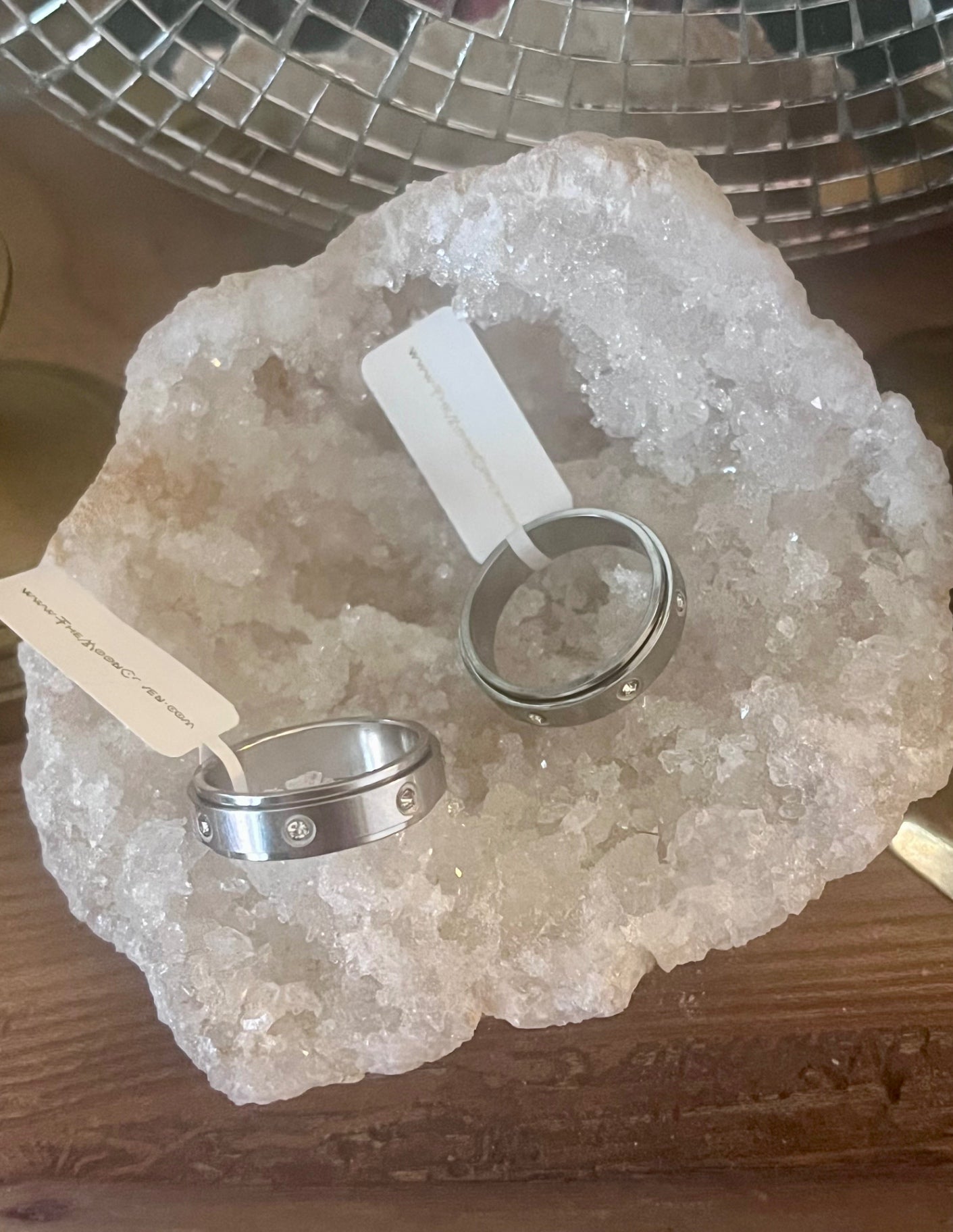 ✨ Silver Serenity Spinner Ring Size 7 ✨