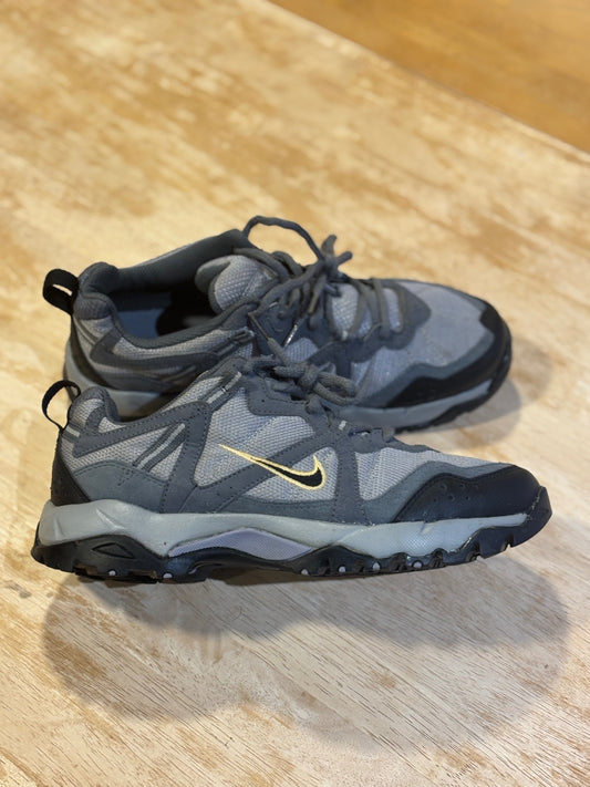 2008 Nike ACG terra vintage used