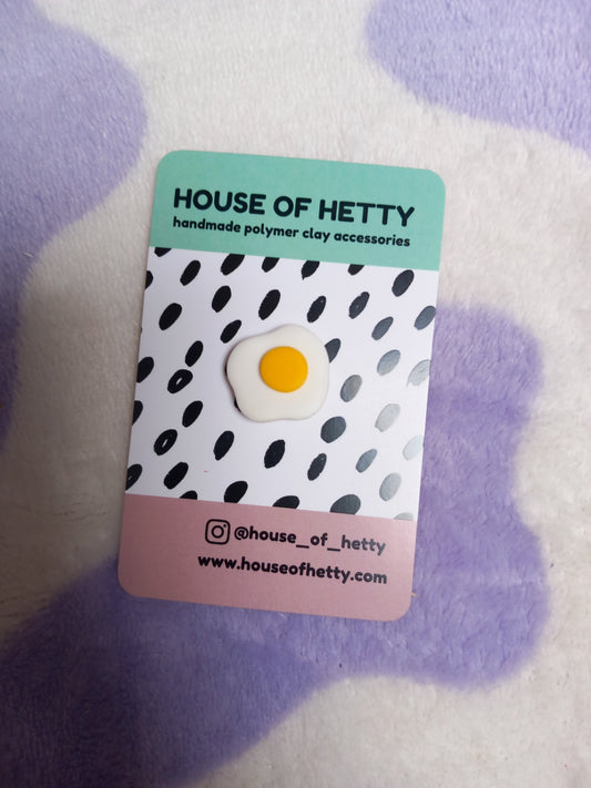 Fried egg pin badge