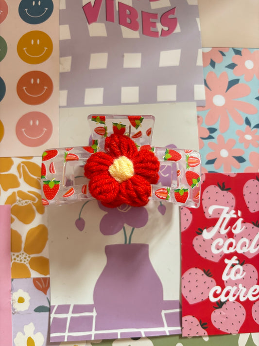 Strawberry flower claw clip