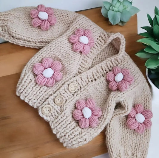 3-4yrs Handmade Cardigan Beige With Pink And White Daisies 