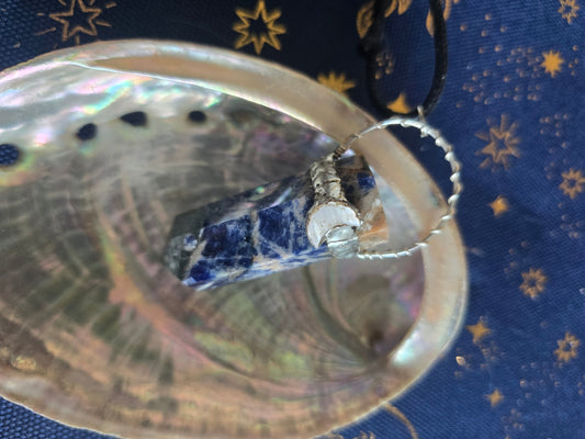 Sodalite and natural pearl tower necklaces 