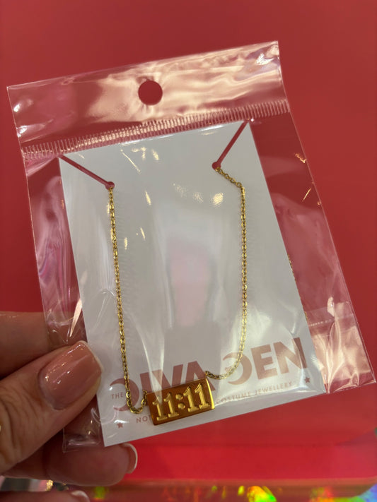 11:11 necklace (G)