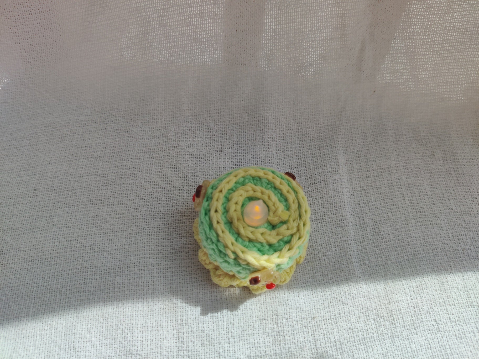 Crochet tealight pompompurin cake