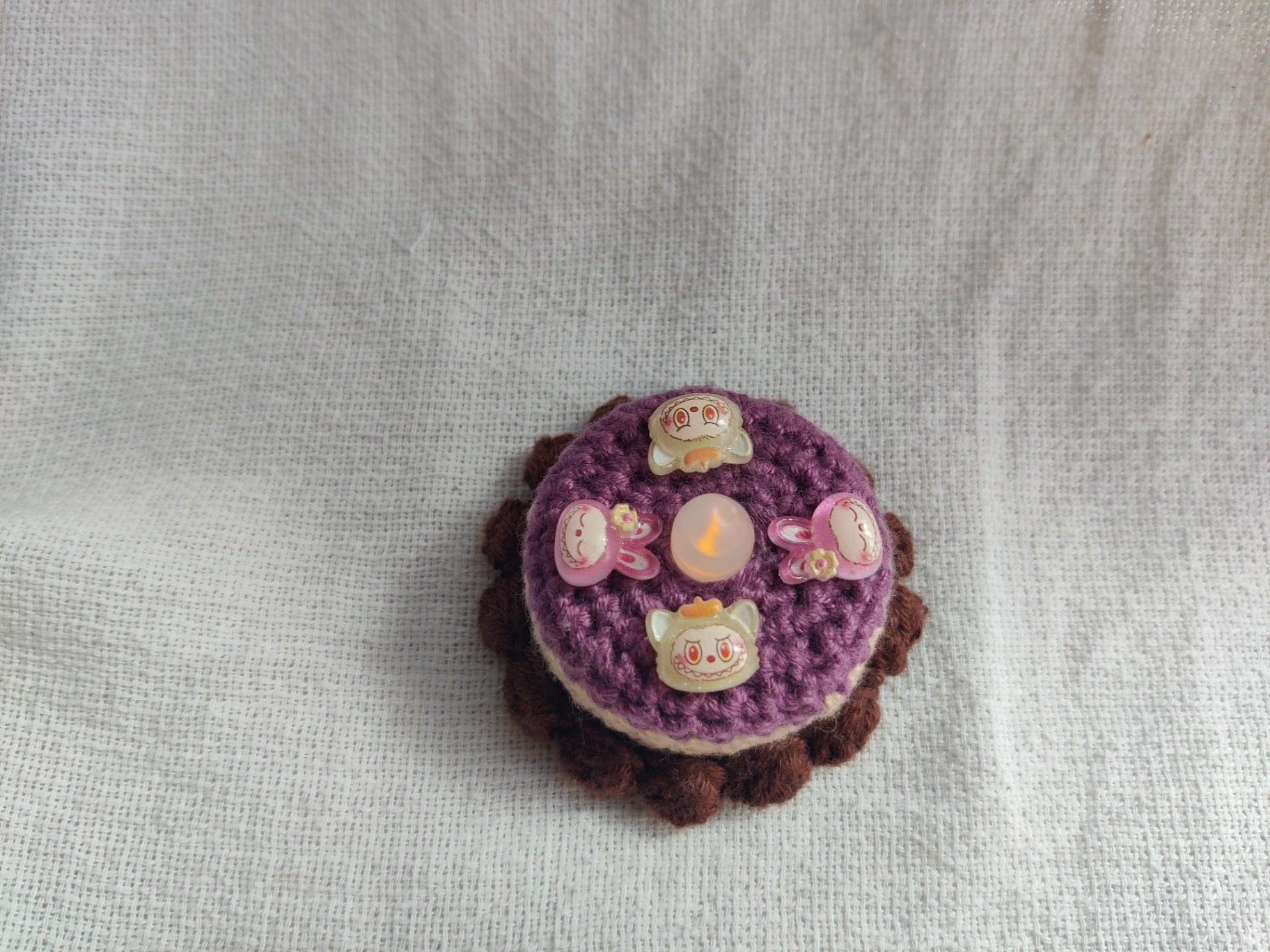 Crochet tealight cake