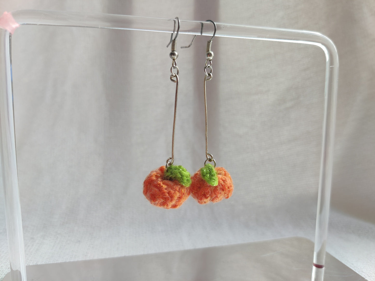 Crochet pumpkin earrings, autumn, Halloween accessories 