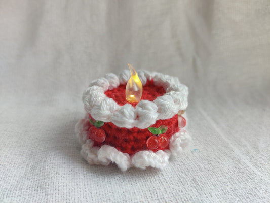 Tealight miniature cake with cherries 