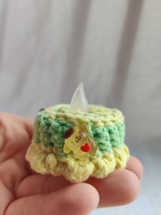 Crochet tealight pompompurin cake