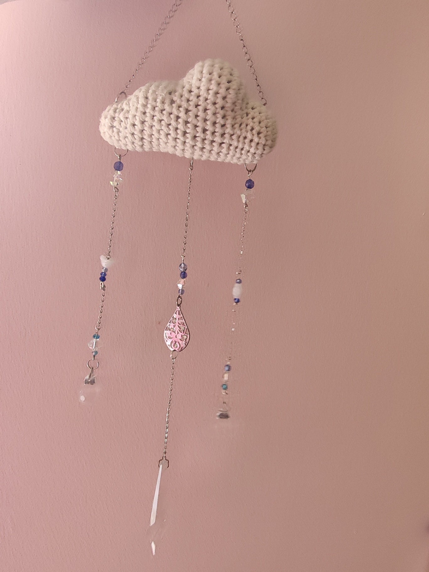 Crochet cloud suncatcher 