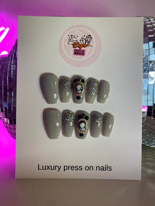 Cameo Nails