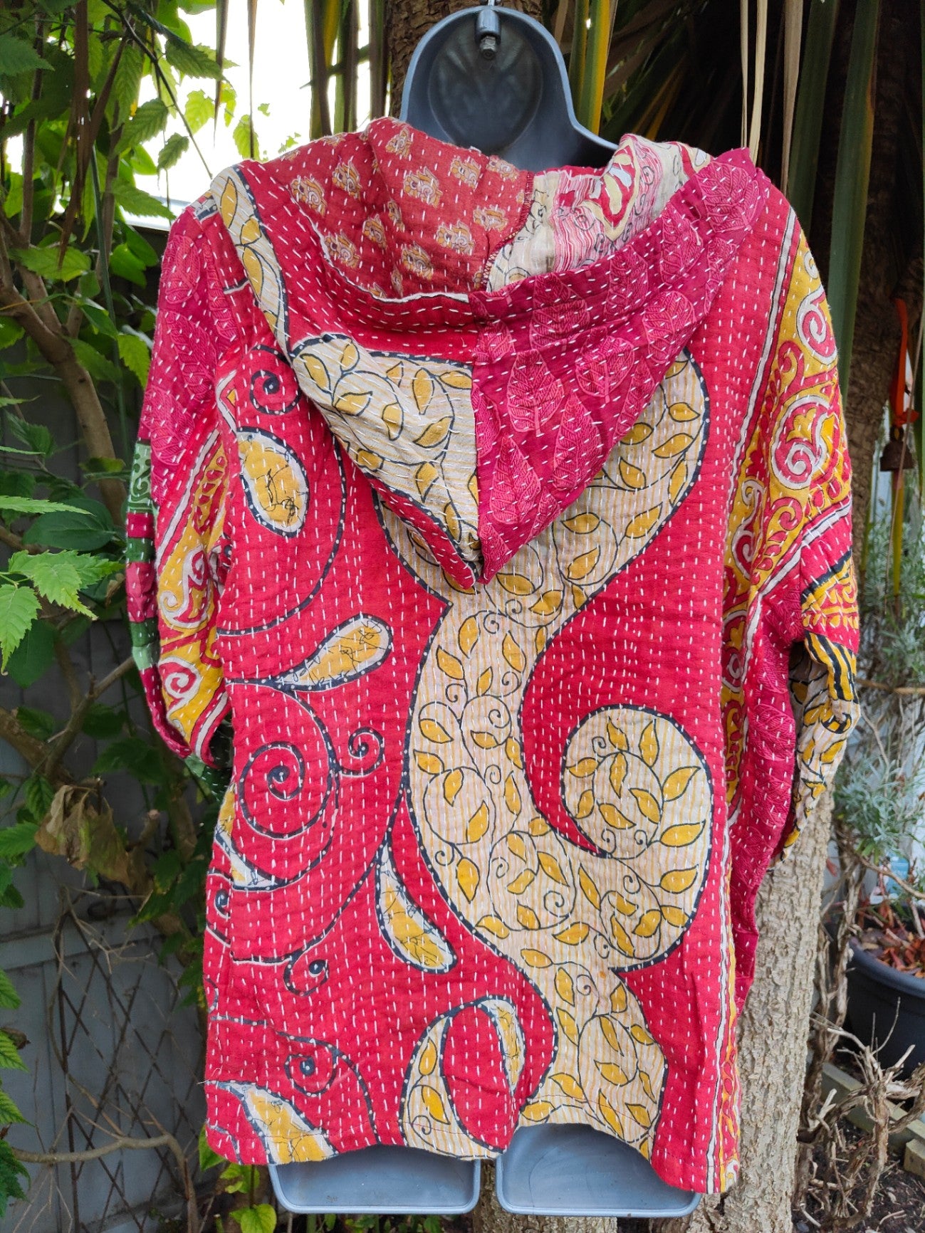 Kantha Festie Hoodie  6-14 Red pattern