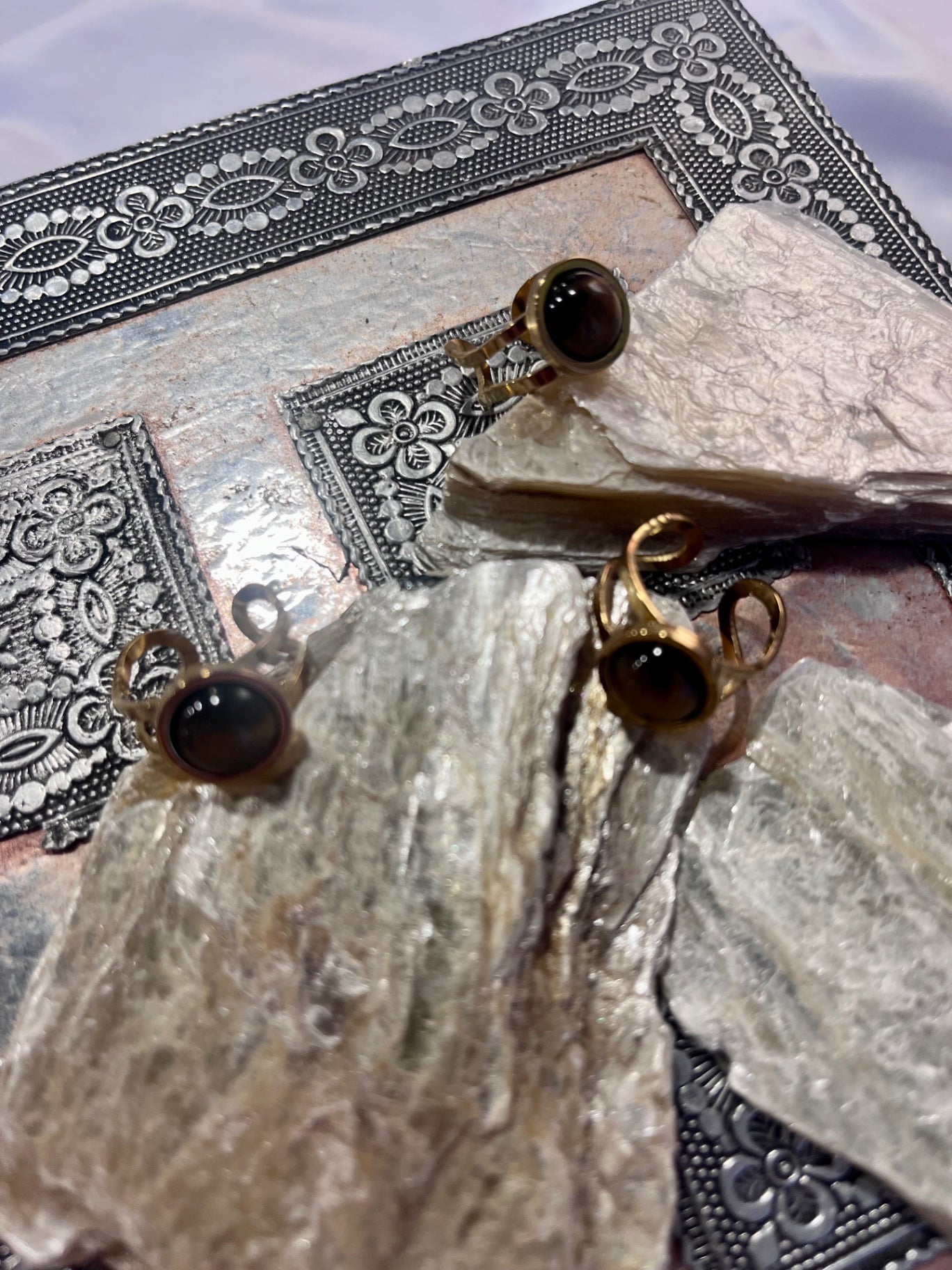 Tiger’s Eye Ring – Gold Stainless Steel 
