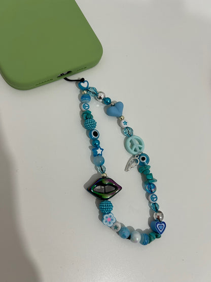 Brave phone charm - blue