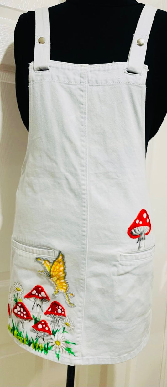 Toadstool pinafore 