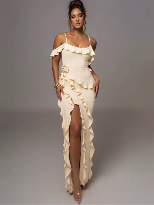 Muse Ruffle Maxi Dress in Champagne Cream Size L