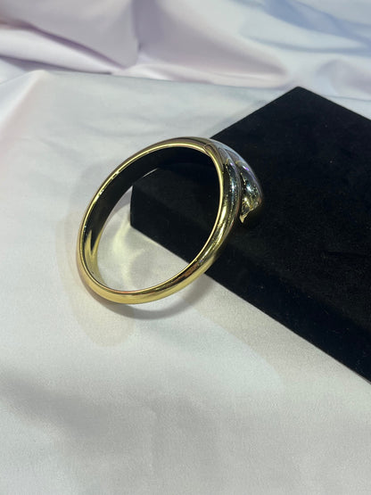 Lunar Melt Gold Cuff Bracelet – Sculpted Statement Bangle