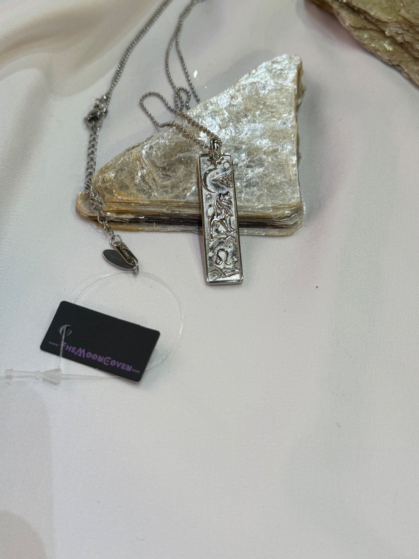 Leo Zodiac Amulet Necklace Silver Waterproof Stainless Steel