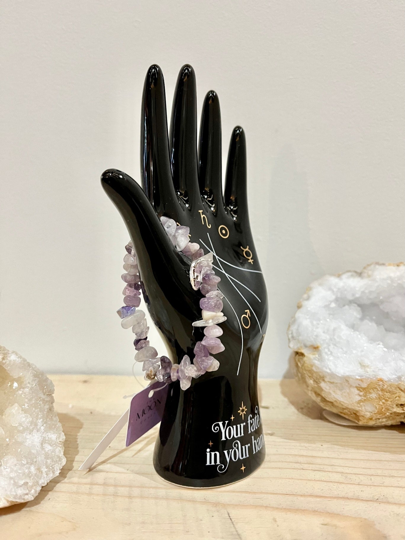 💜 Amethyst Crystal Chip Bracelet