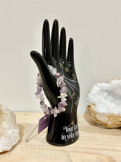 💜 Amethyst Crystal Chip Bracelet