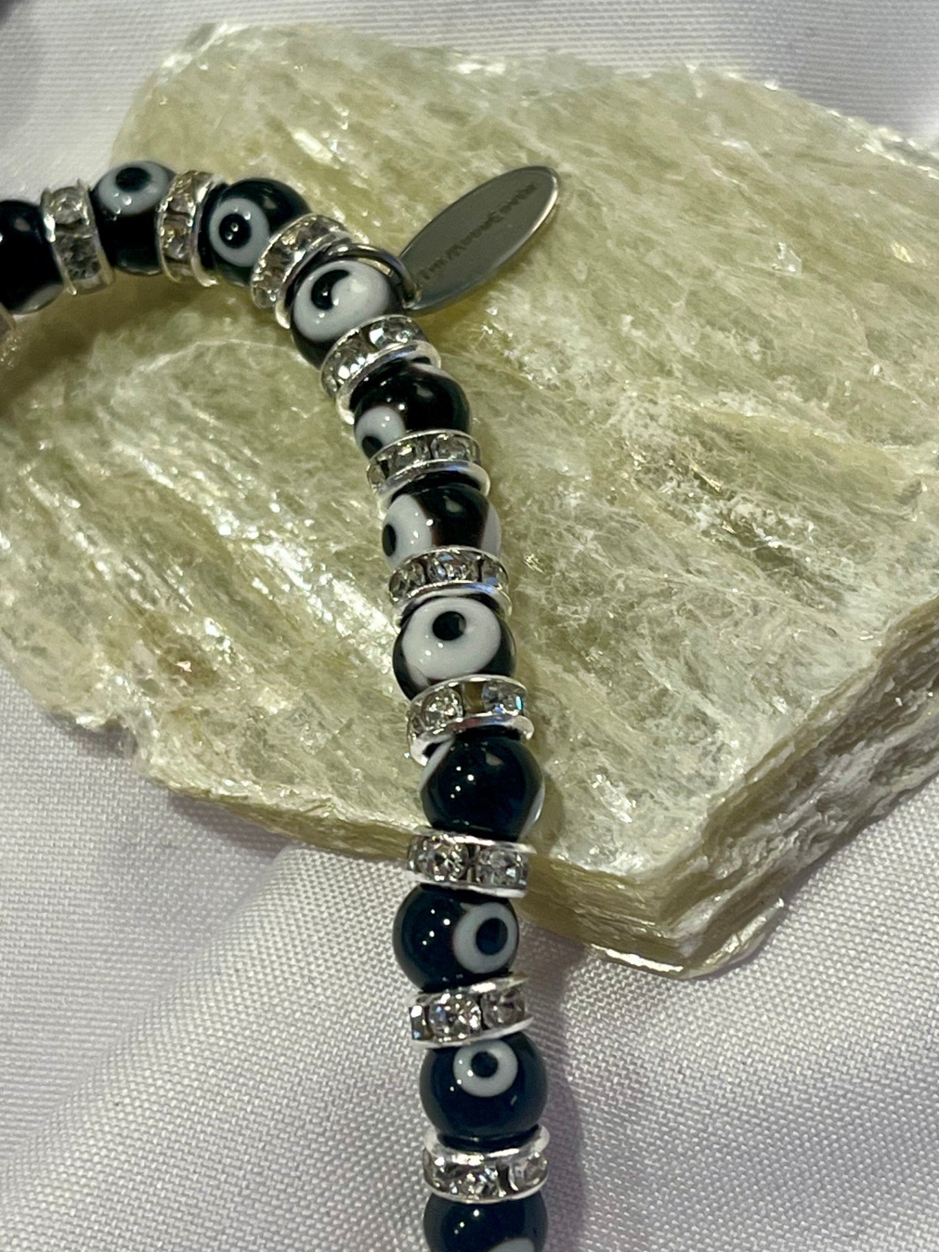 🖤 Black Evil Eye Protection Bracelet – Crystal Guard of Energy + Intuition