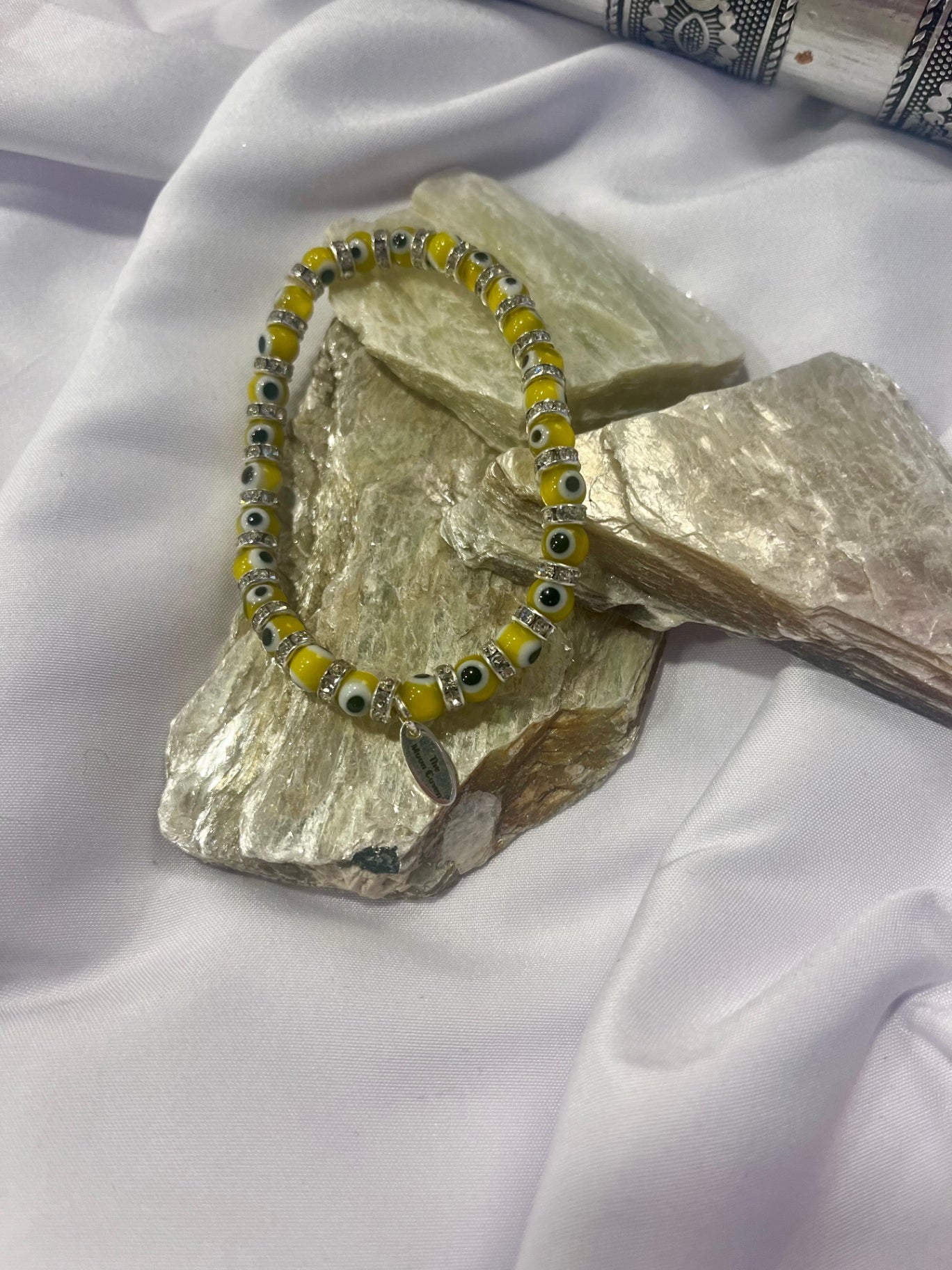 💛 Yellow Evil Eye Protection Bracelet – Joy, Positivity & Abundance