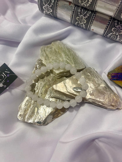 Rose Quartz Crescent Moon Bracelet – Self-Love, Emotional Healing & Divine Feminine Energy