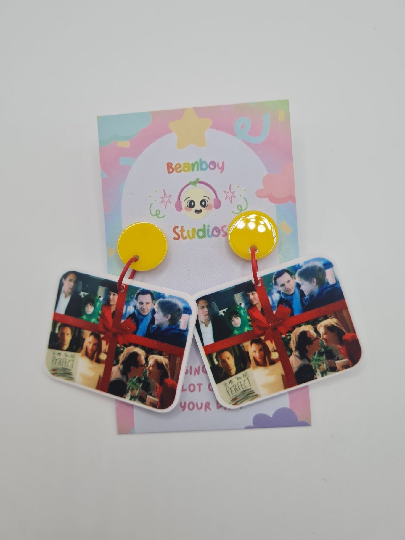 christmas love earrings - yellow