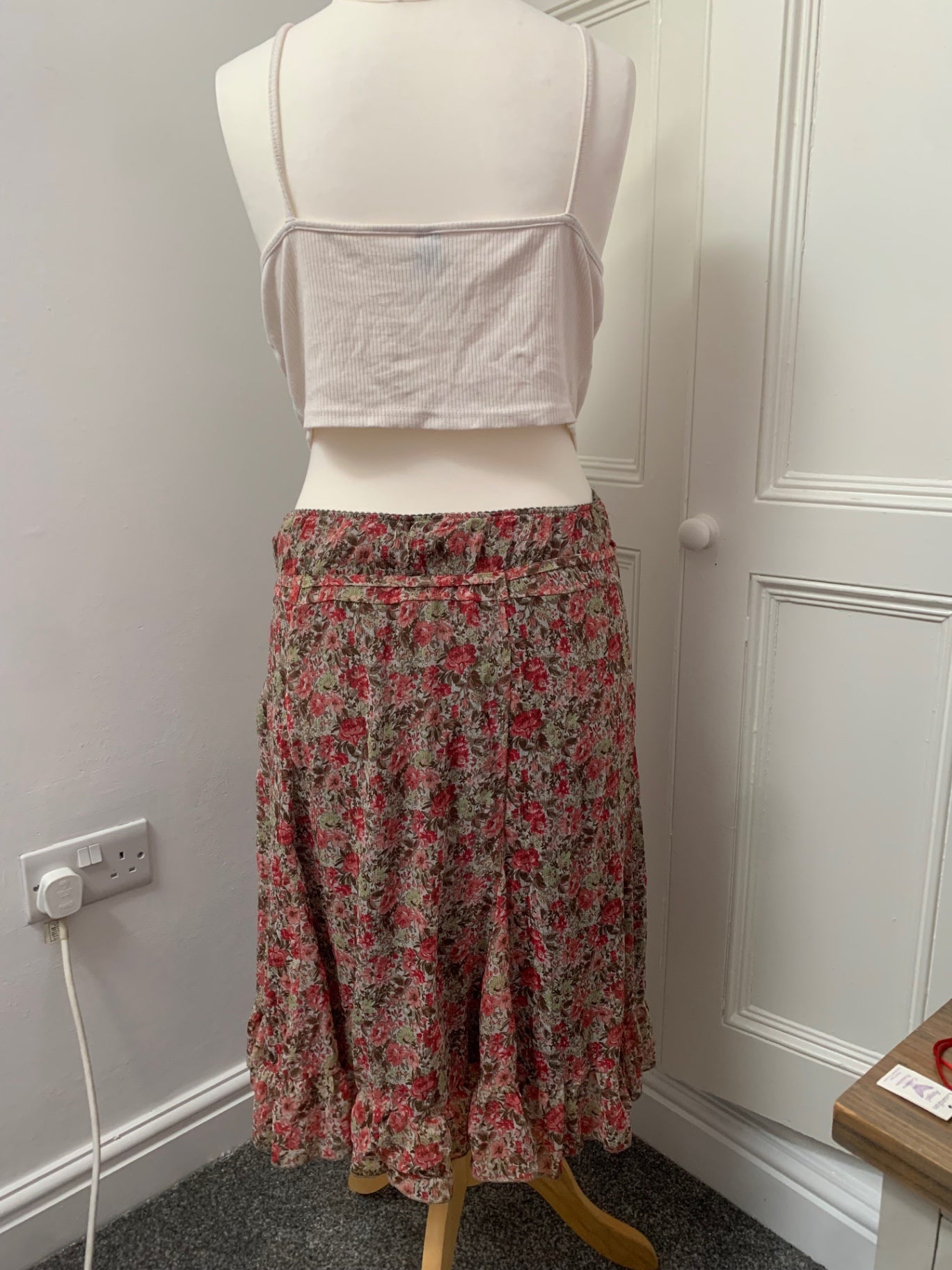 vintage green & pink floral skirt 