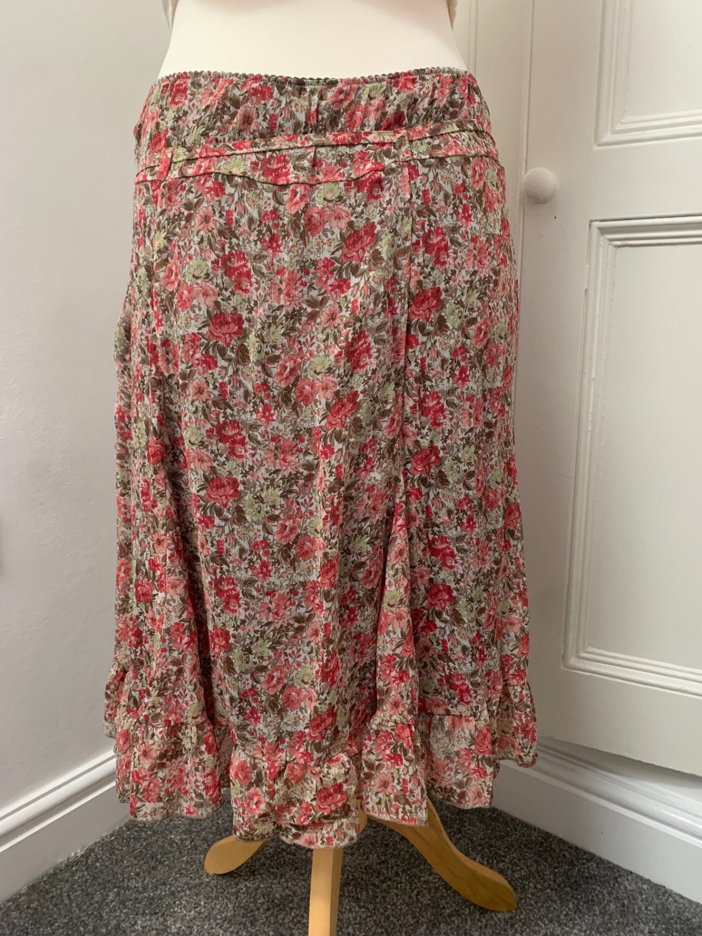 vintage green & pink floral skirt 