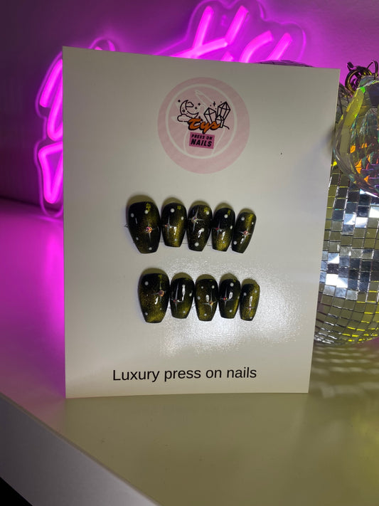 Cat Eye simple stars