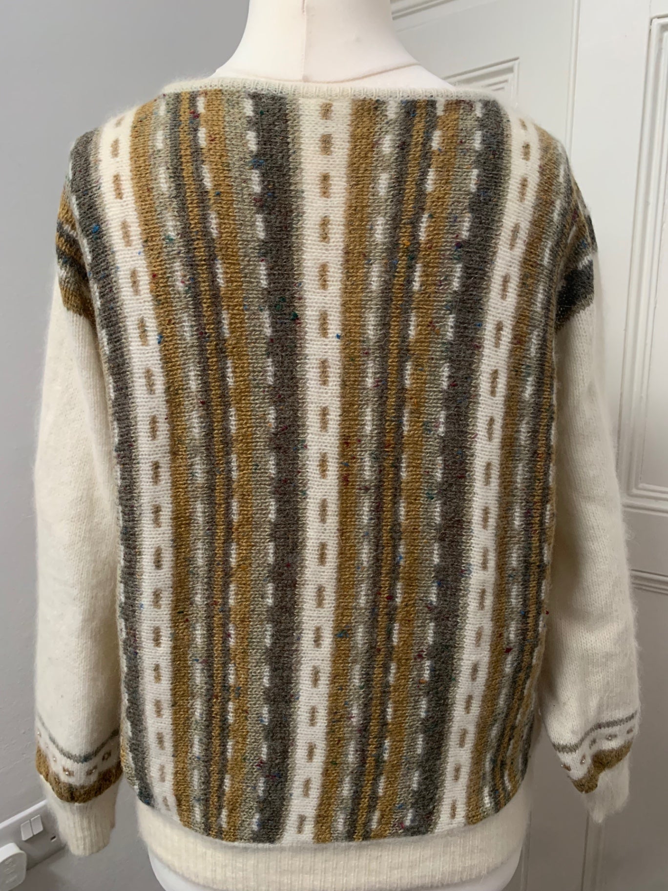 vintage cream jumper 