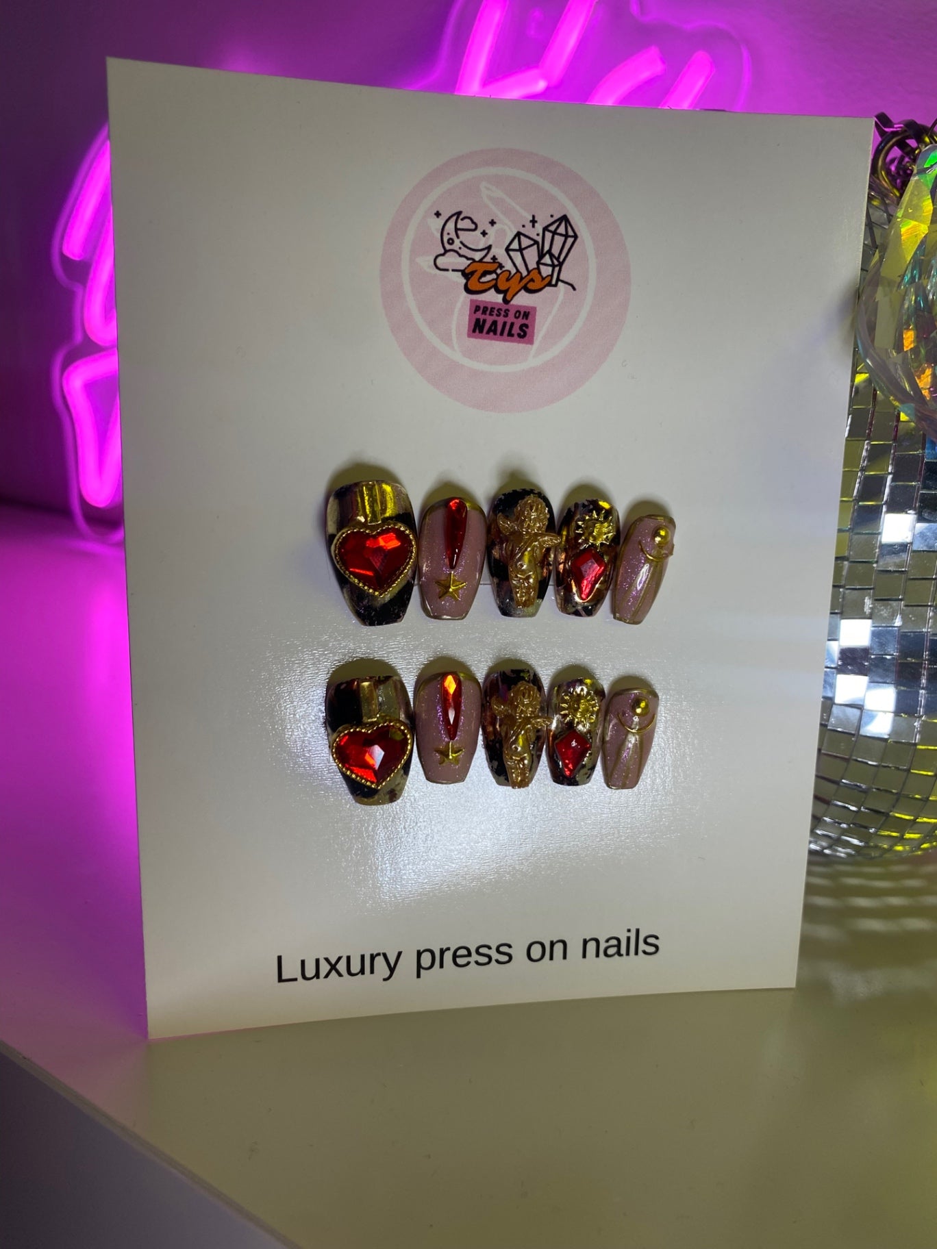 Red Heart & Gold Cherub