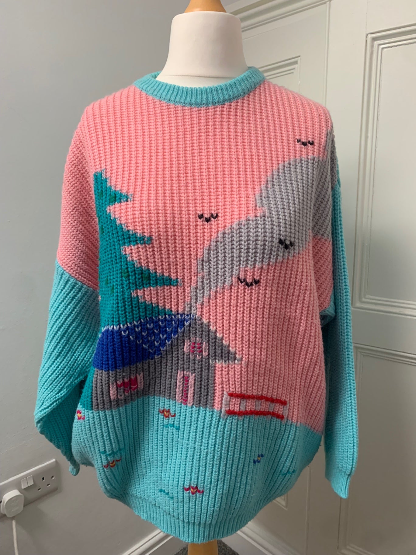 italian vintage winter scenery jumper