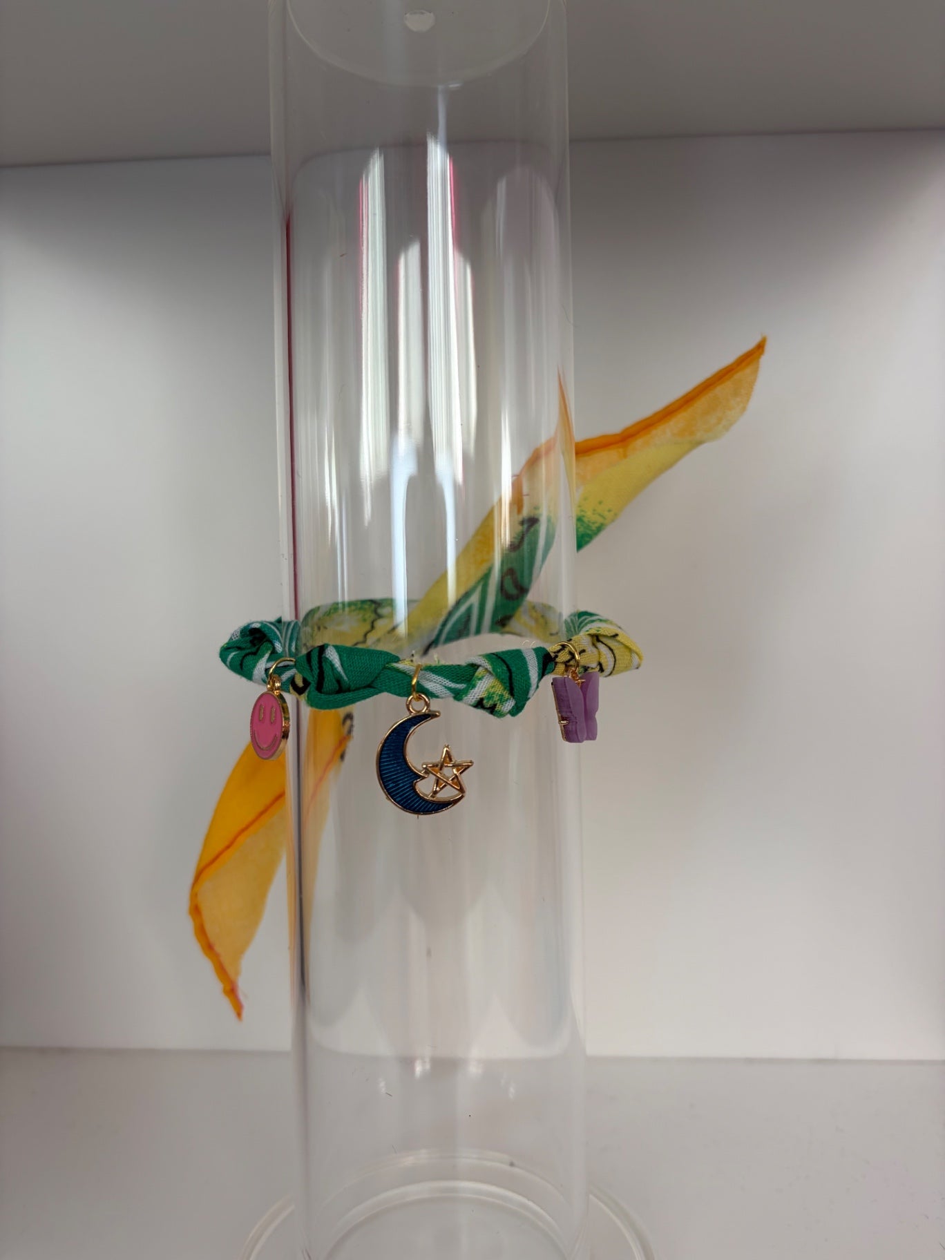 Bandana charm bracelet 