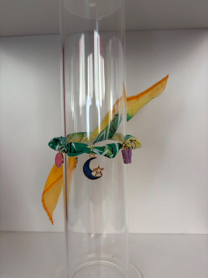 Bandana charm bracelet 