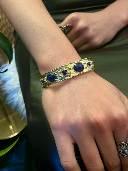 Temple Cuff Bracelet – Lapis Lazuli & Molten Gold