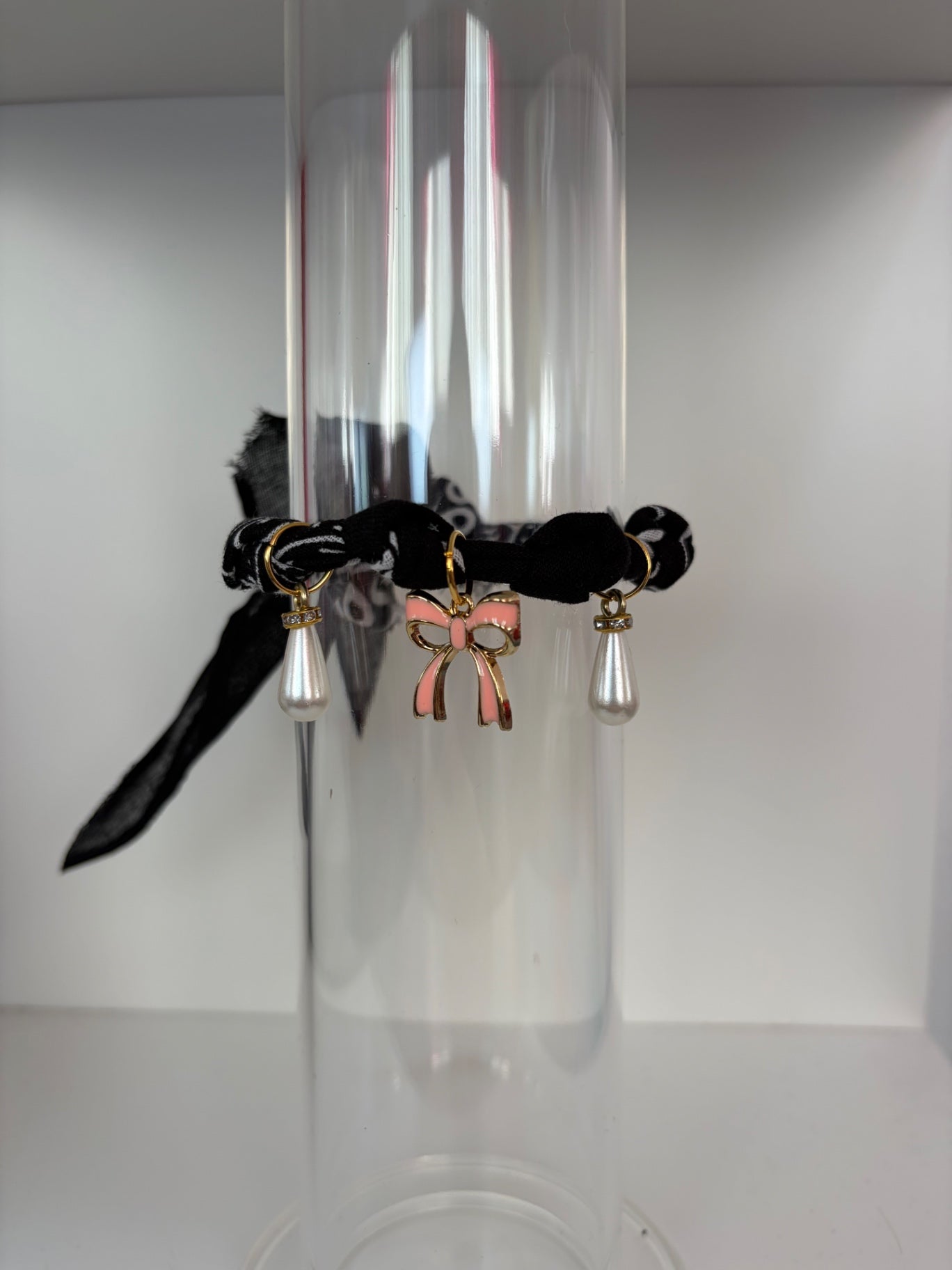 Bandana charm bracelet 