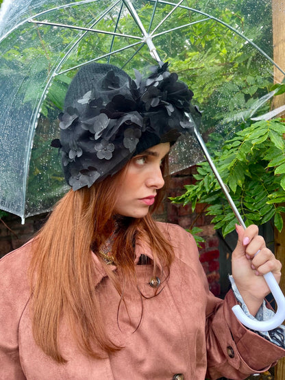 BLACK WOOL HAT WITH NETTED BOW