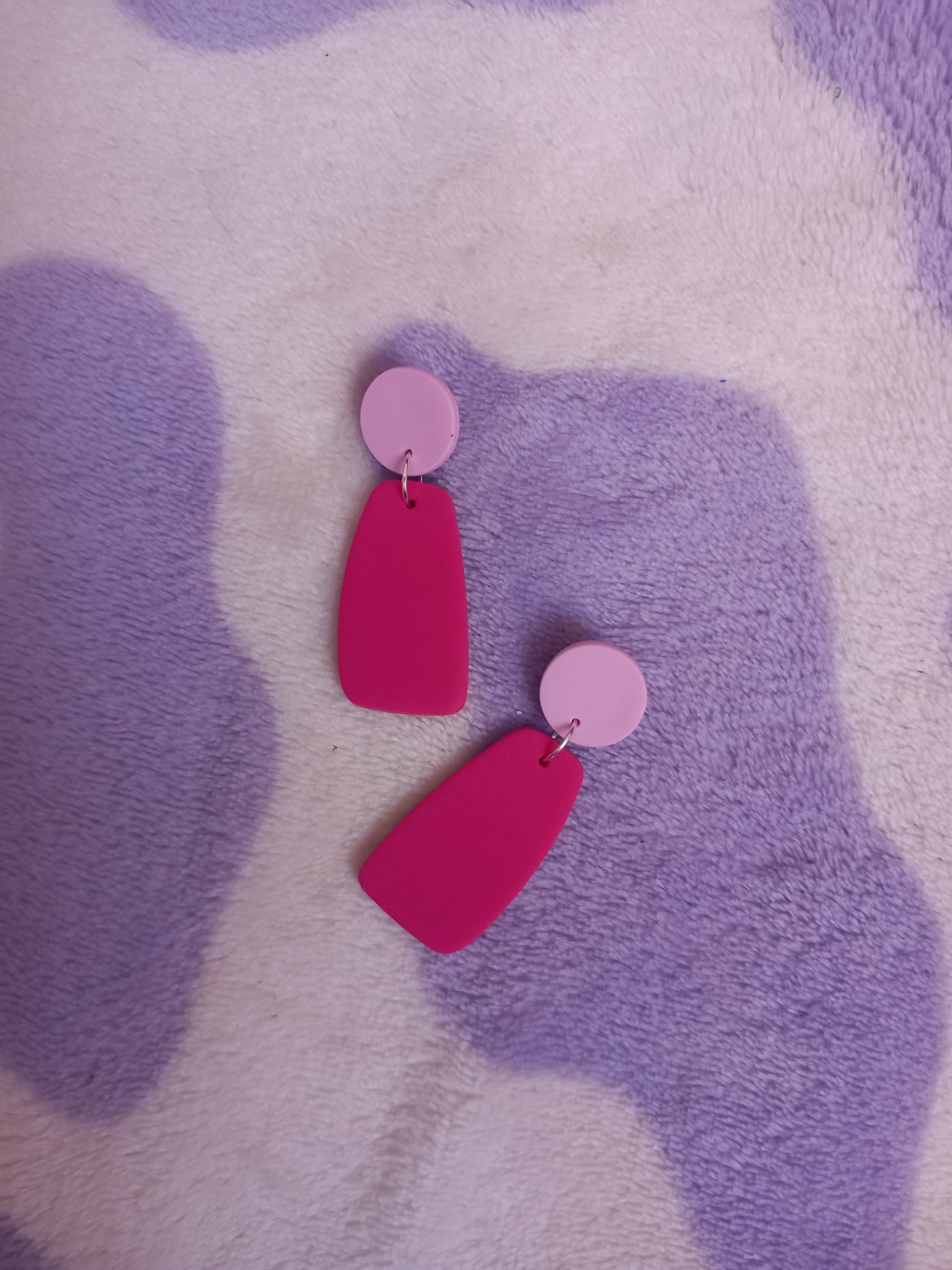 Polymer clay two tone dangle earrings pink