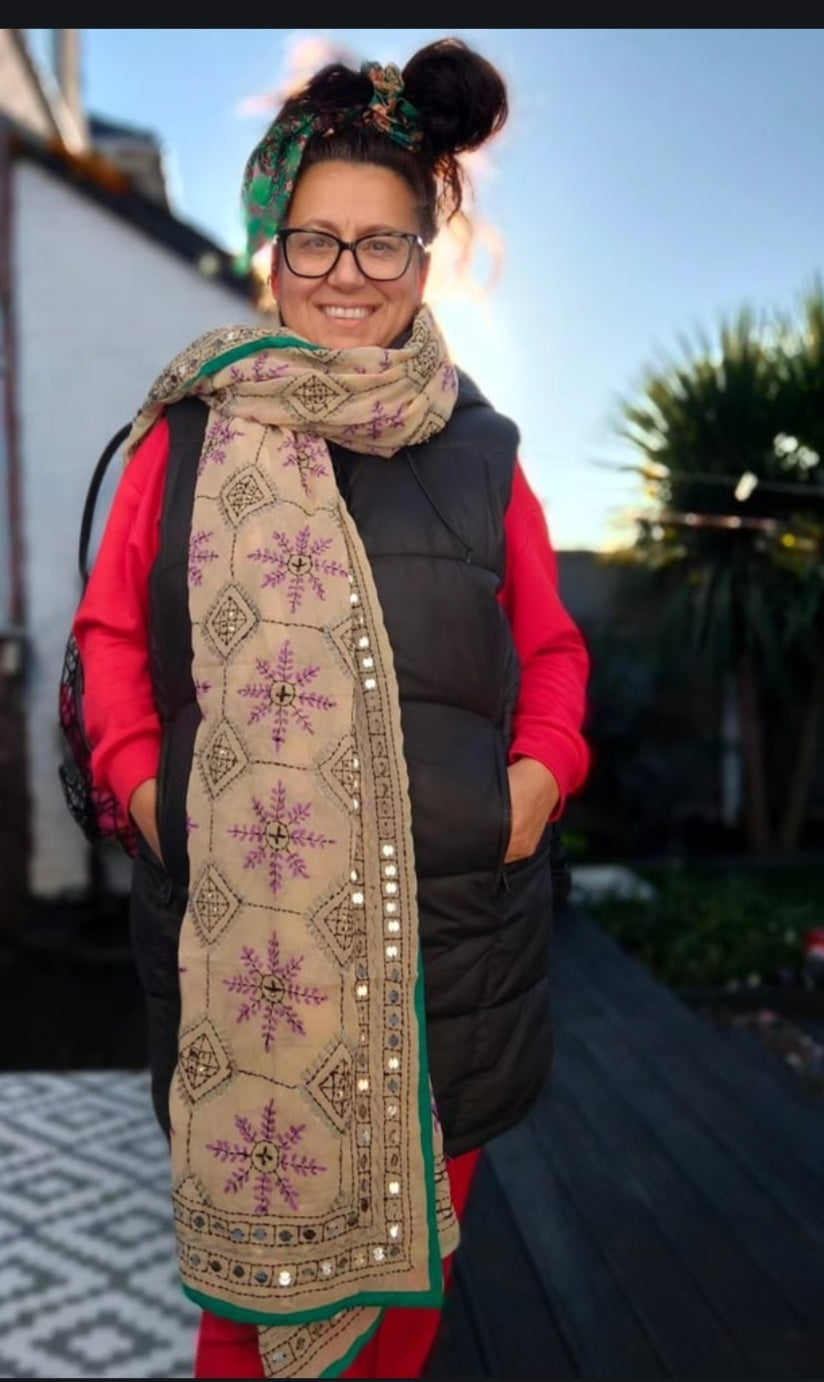 Thassos Embroidered scarf -cream purple trim 