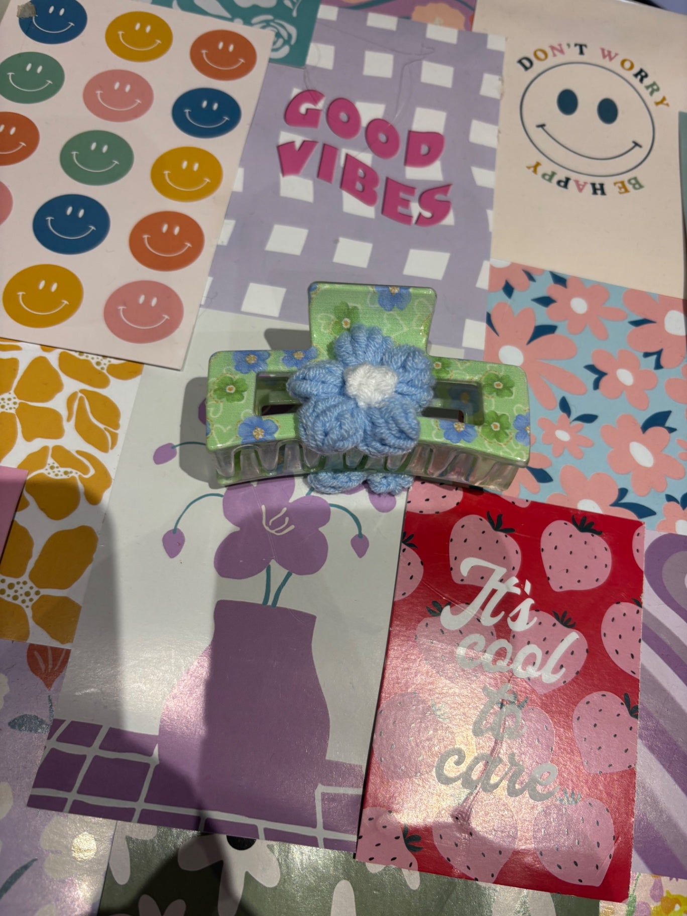 Green/blue Floral Flower Claw Clip