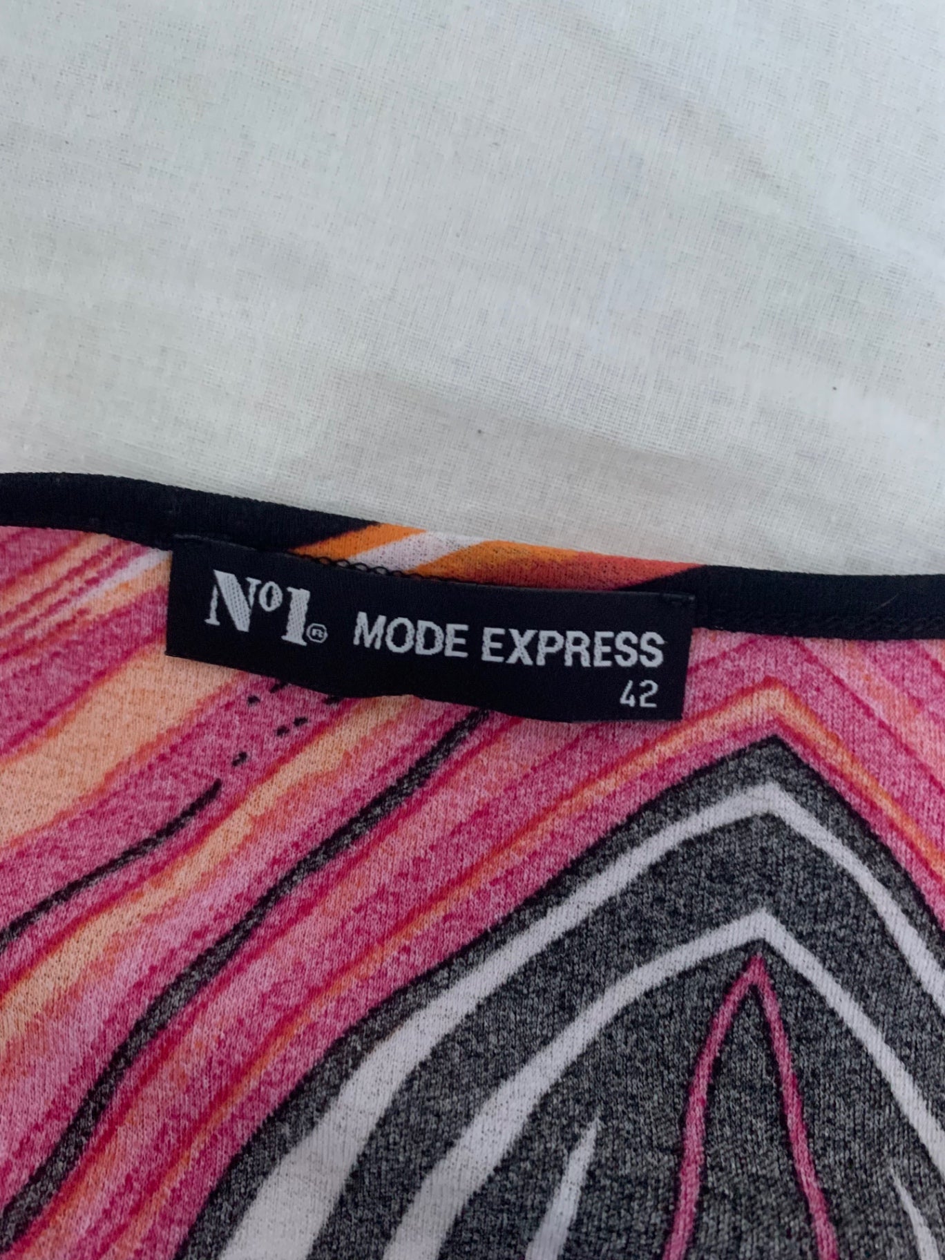 geometric double zip top 