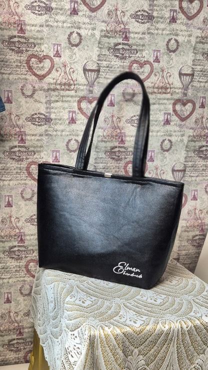 Black tote