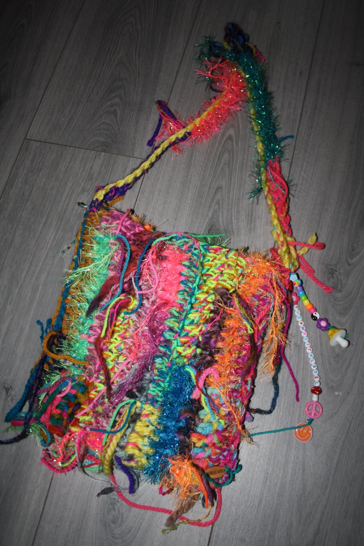 Crochet scrappy bag - THE MAGIC LABEL
